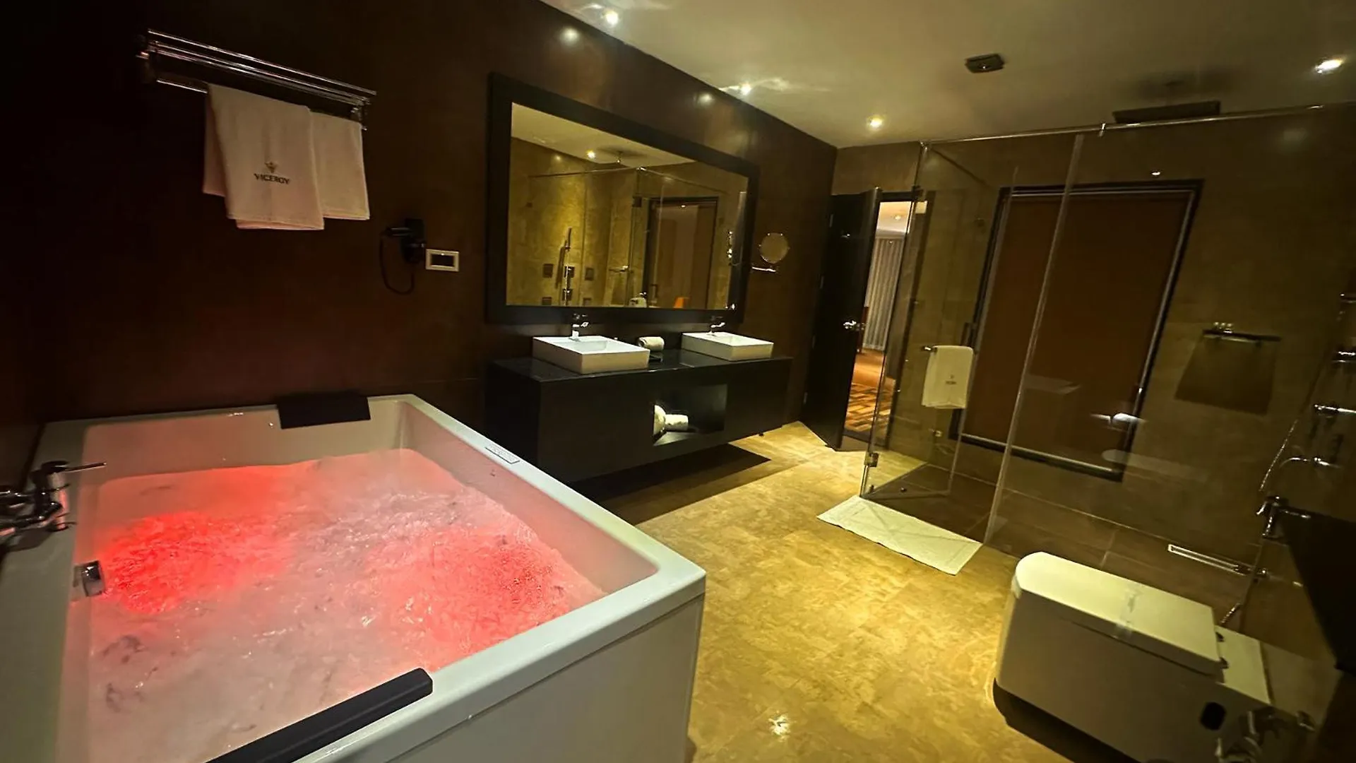Viceroy Luxury Mountain Resort And Spa Муннар 5*,