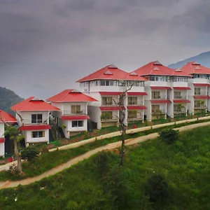 The Lake View Munnar