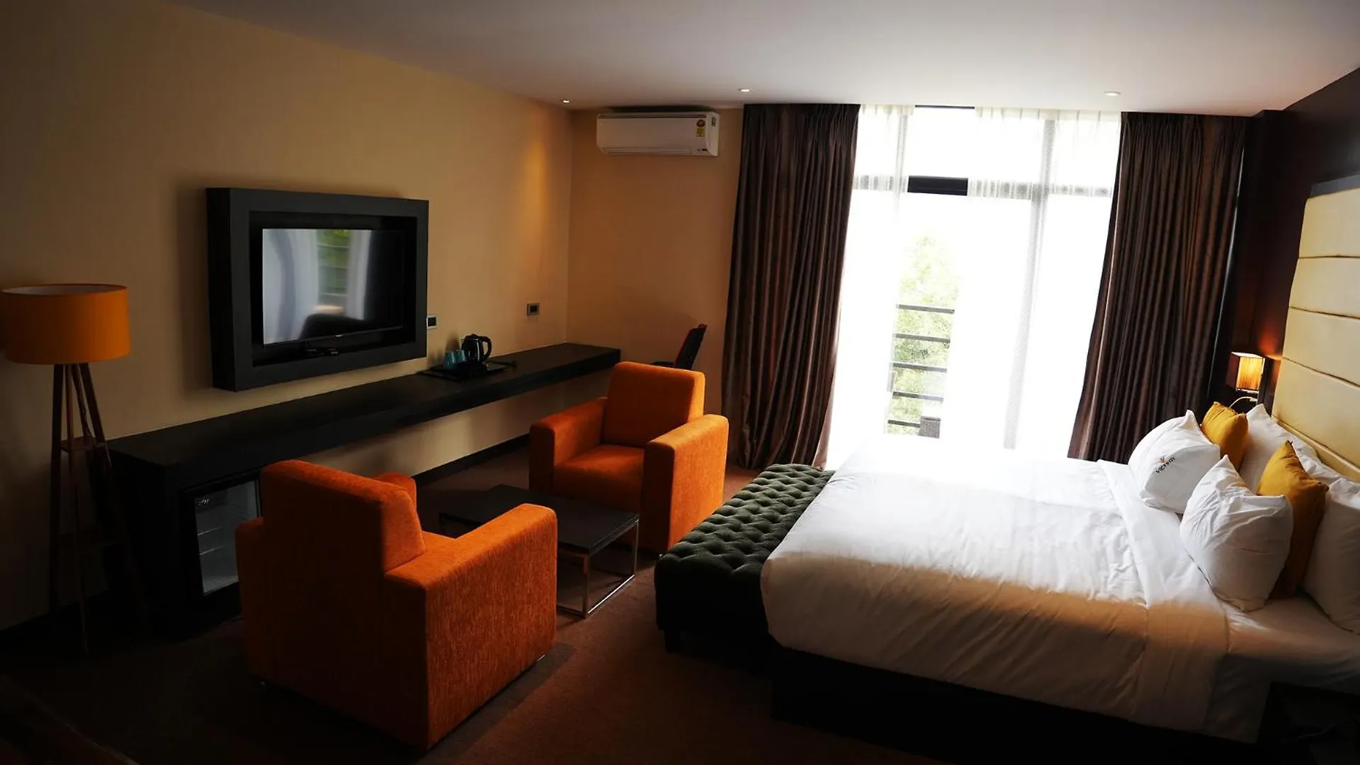 호텔 Viceroy Luxury Mountain Resort And Spa 무나르