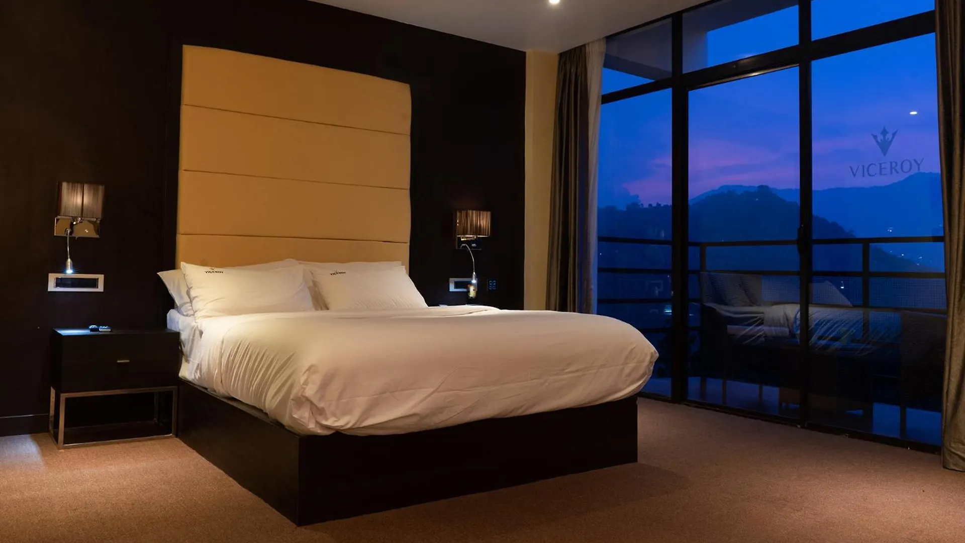 호텔 Viceroy Luxury Mountain Resort And Spa 무나르
