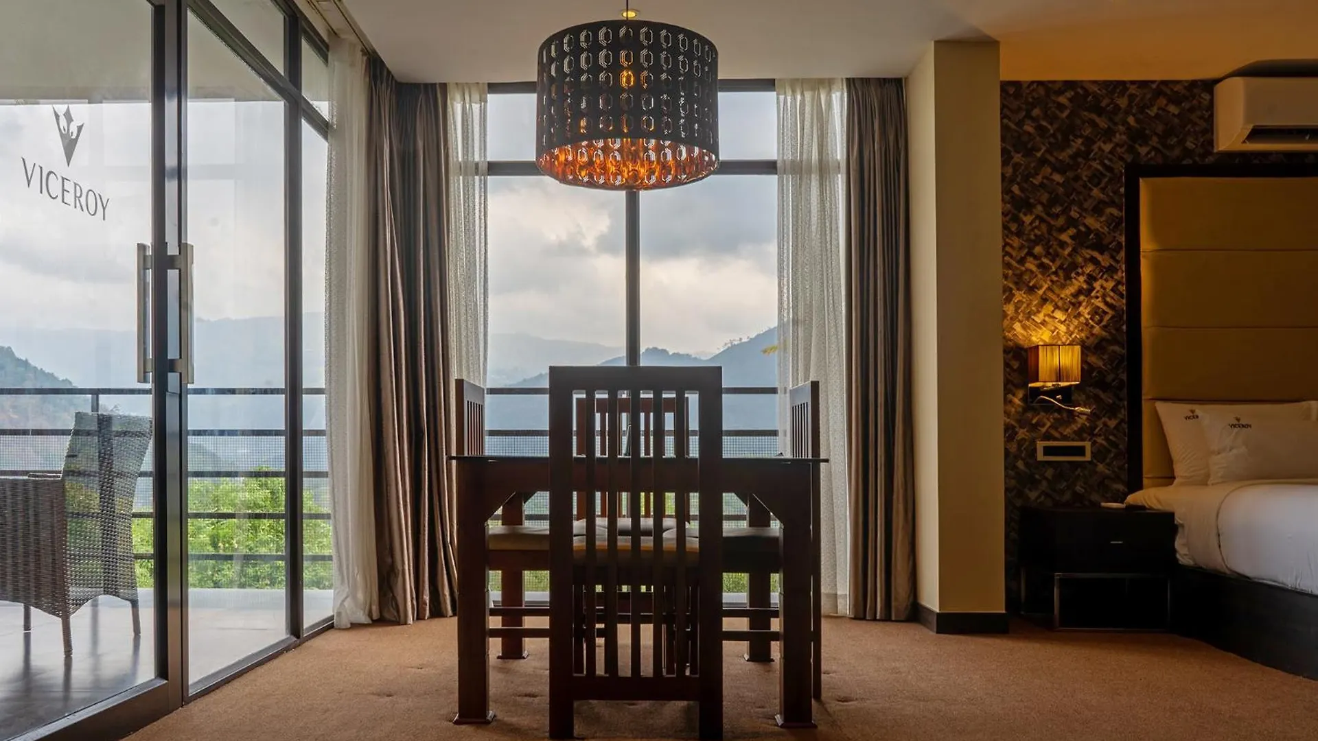 Viceroy Luxury Mountain Resort And Spa 무나르